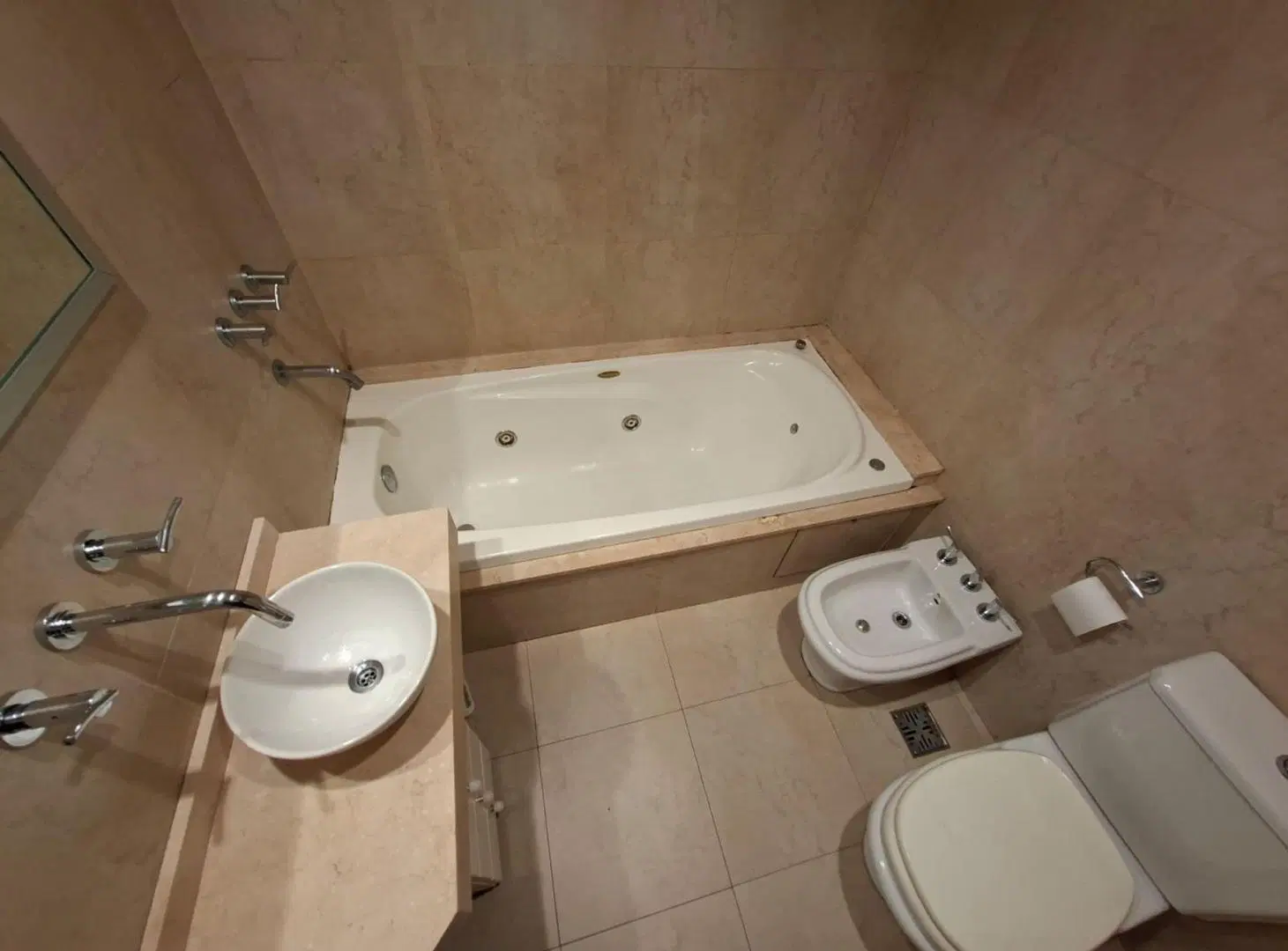 ALQUILER 3AMBIEN/C-BALCON-TORRE AUSTRIA- AMENITIES 3