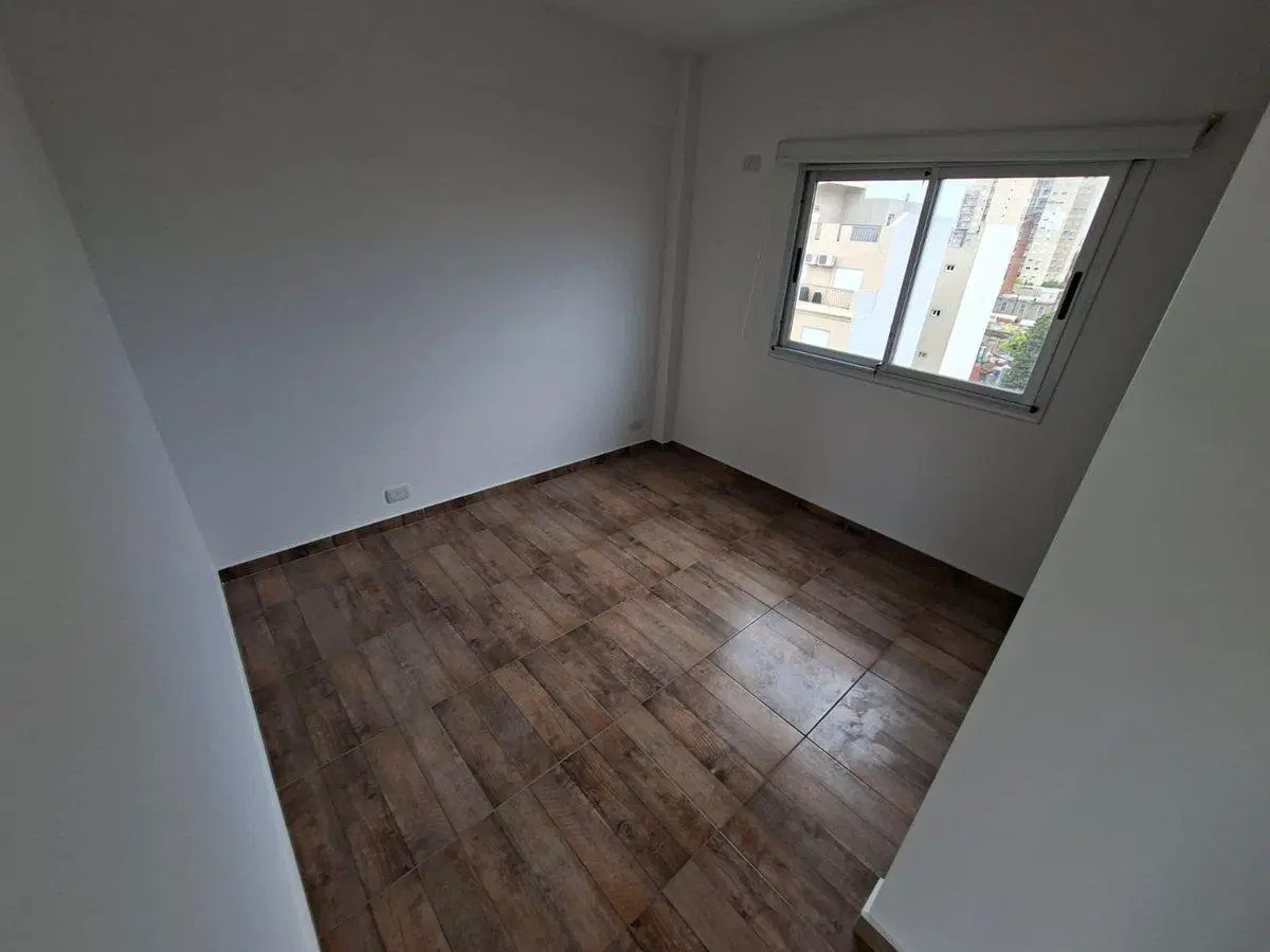 2/3AMBIENTES CON TERRAZA EXCLUSIVA-ACEPTA PERMUTA! 8
