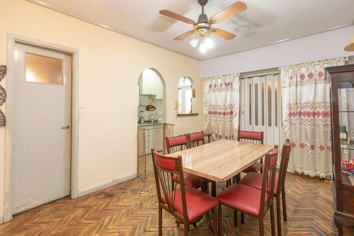 Foto de VELEZ SARFIELD 2 AMB PB CON PATIO BAJAS EXPENSAS, imagen 4