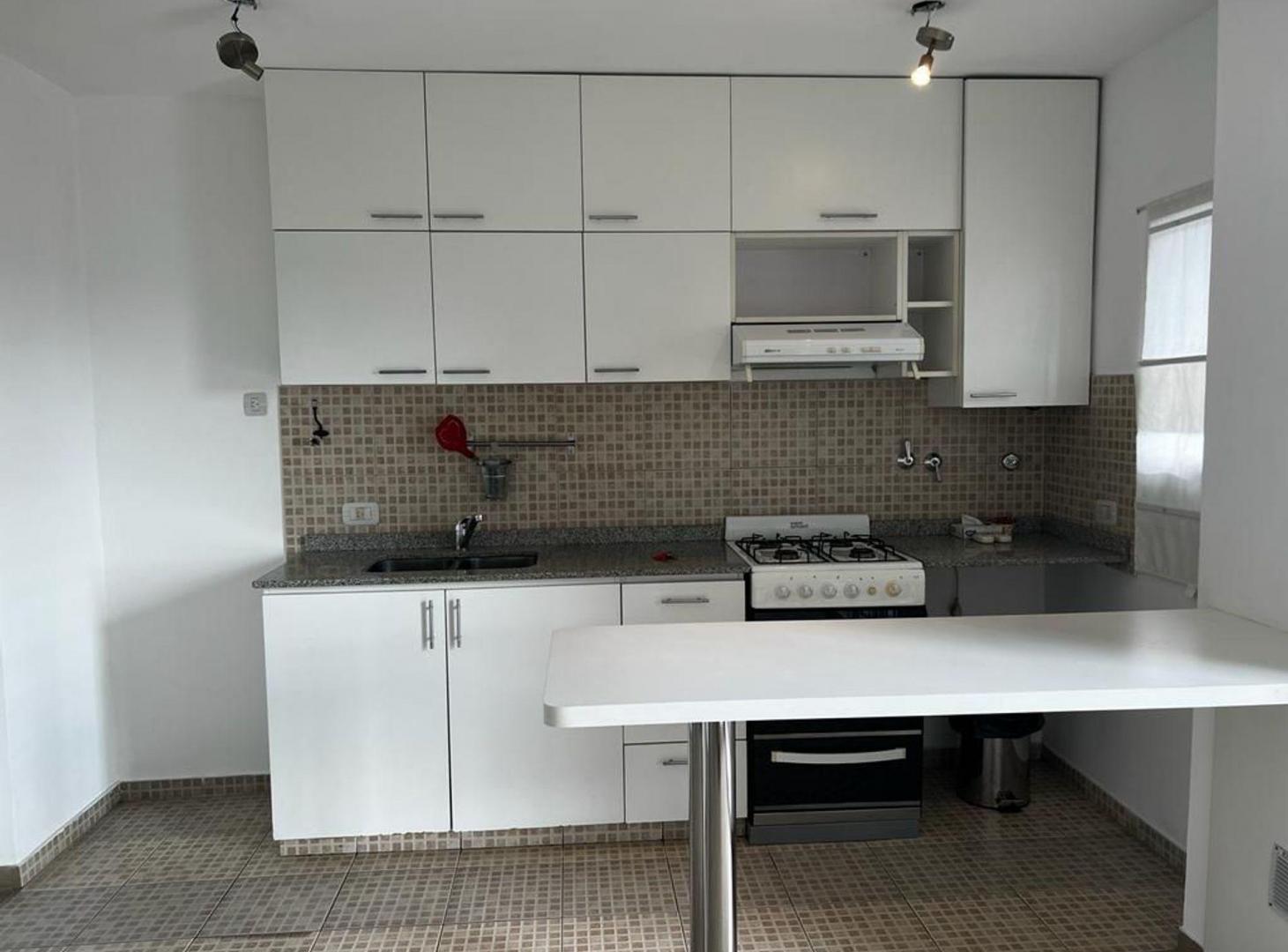 Foto de VENTA DEPARTAMENTO 2 AMBIENTES HAEDO NORTE, imagen 4