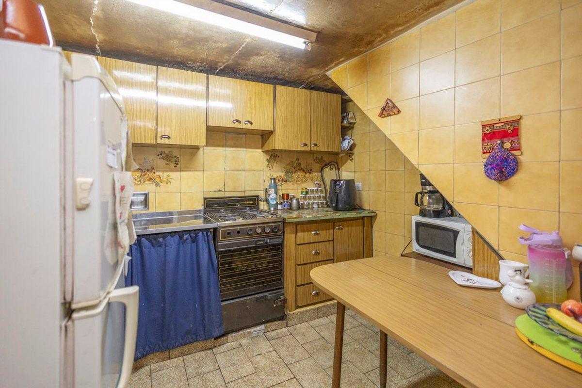 Foto de COMODO DEPARTAMENTO DE 4 AMBIENTE CON DEPENDENCIA!, imagen 5