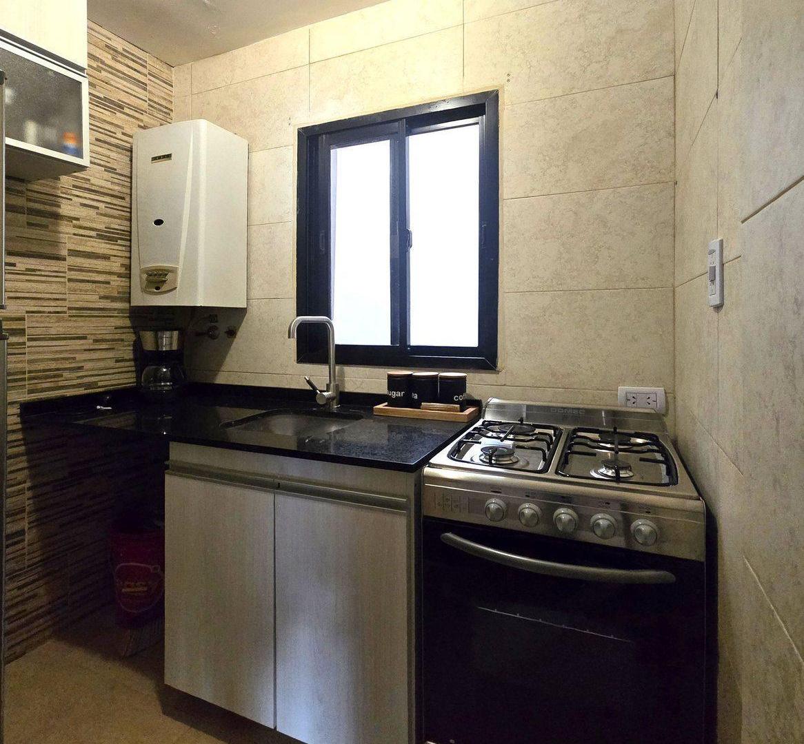 Foto de VENTA DOS AMBIENTES TOTALMENTE RENOVADO COLEGIALES, imagen 2