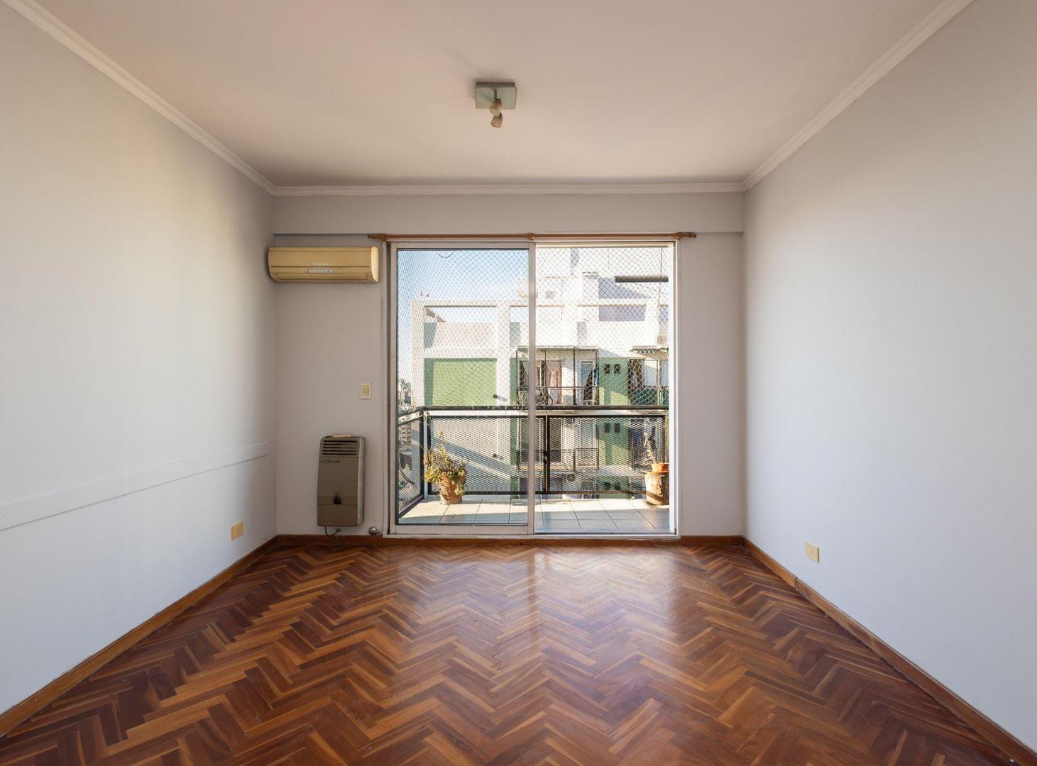 Foto de VILLA SANTA RITA: VENTA 4 AMB+COCHERA PISO ALTO, imagen 1