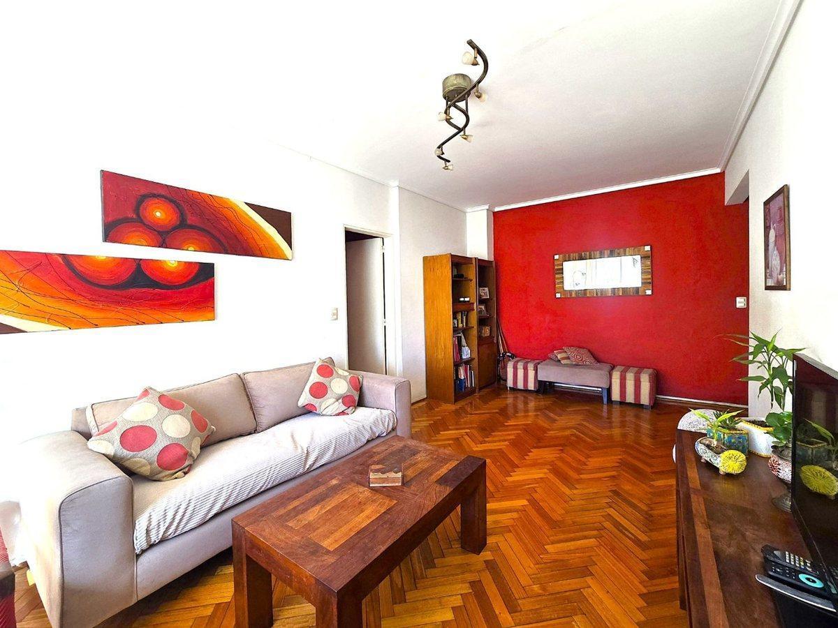 Foto de VENTA TRES AMBIENTES C/ BALCÓN EN TORRE COLEGIALES, imagen 1