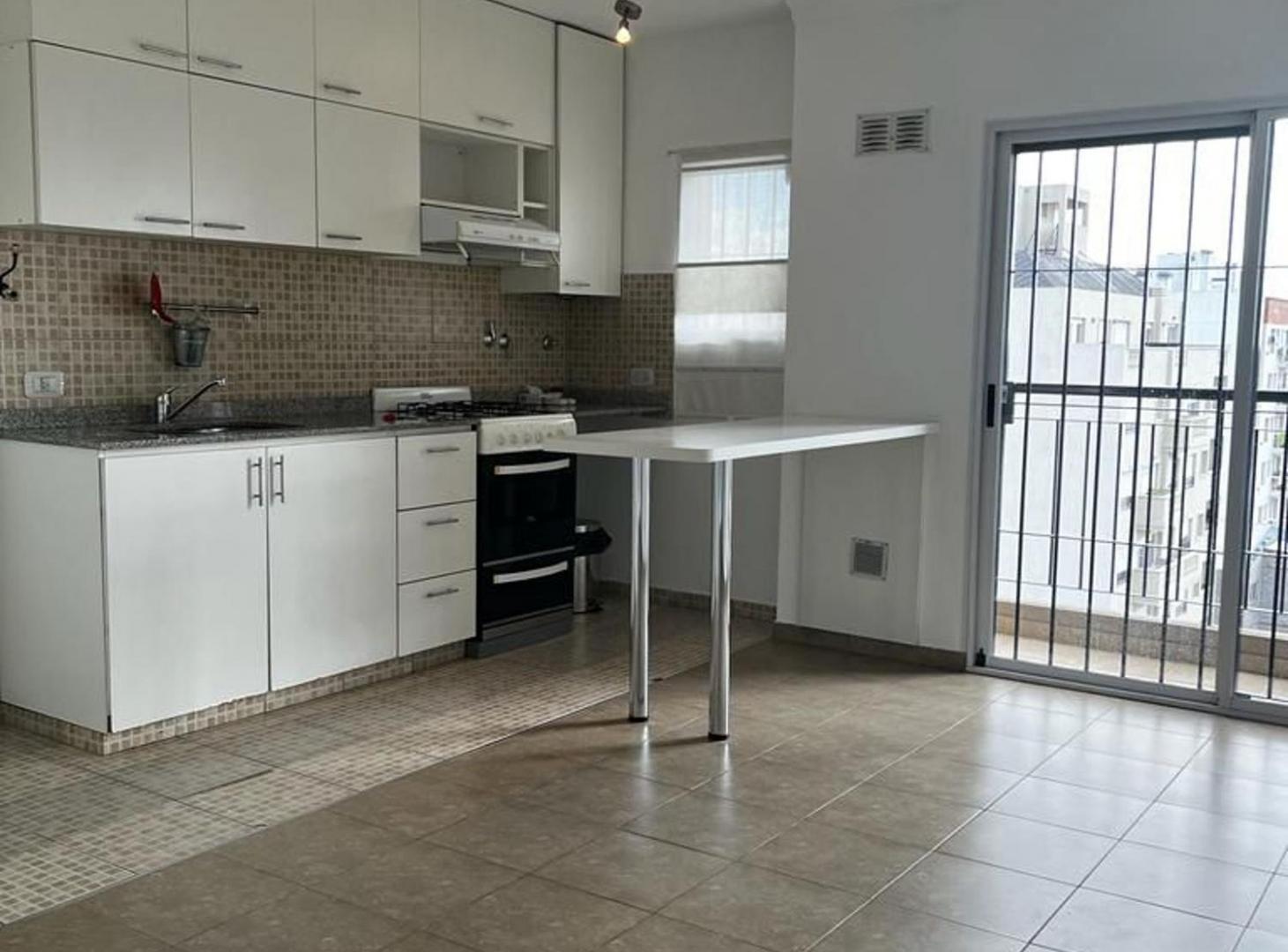 Foto de VENTA DEPARTAMENTO 2 AMBIENTES HAEDO NORTE, imagen 2