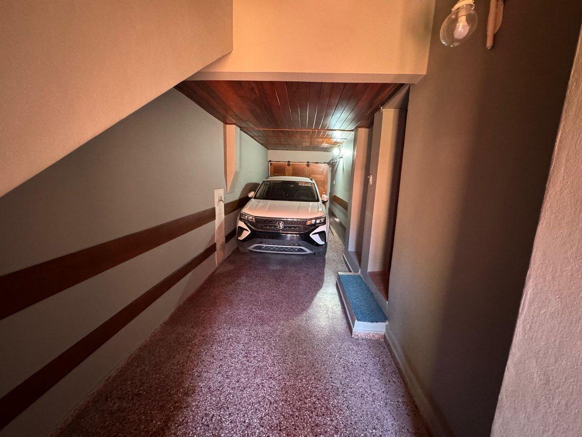 Foto de CASA 5/AMB+ESCRITORIO/GARAJE/PATIO/PILETA/QUINCHO!, imagen 2