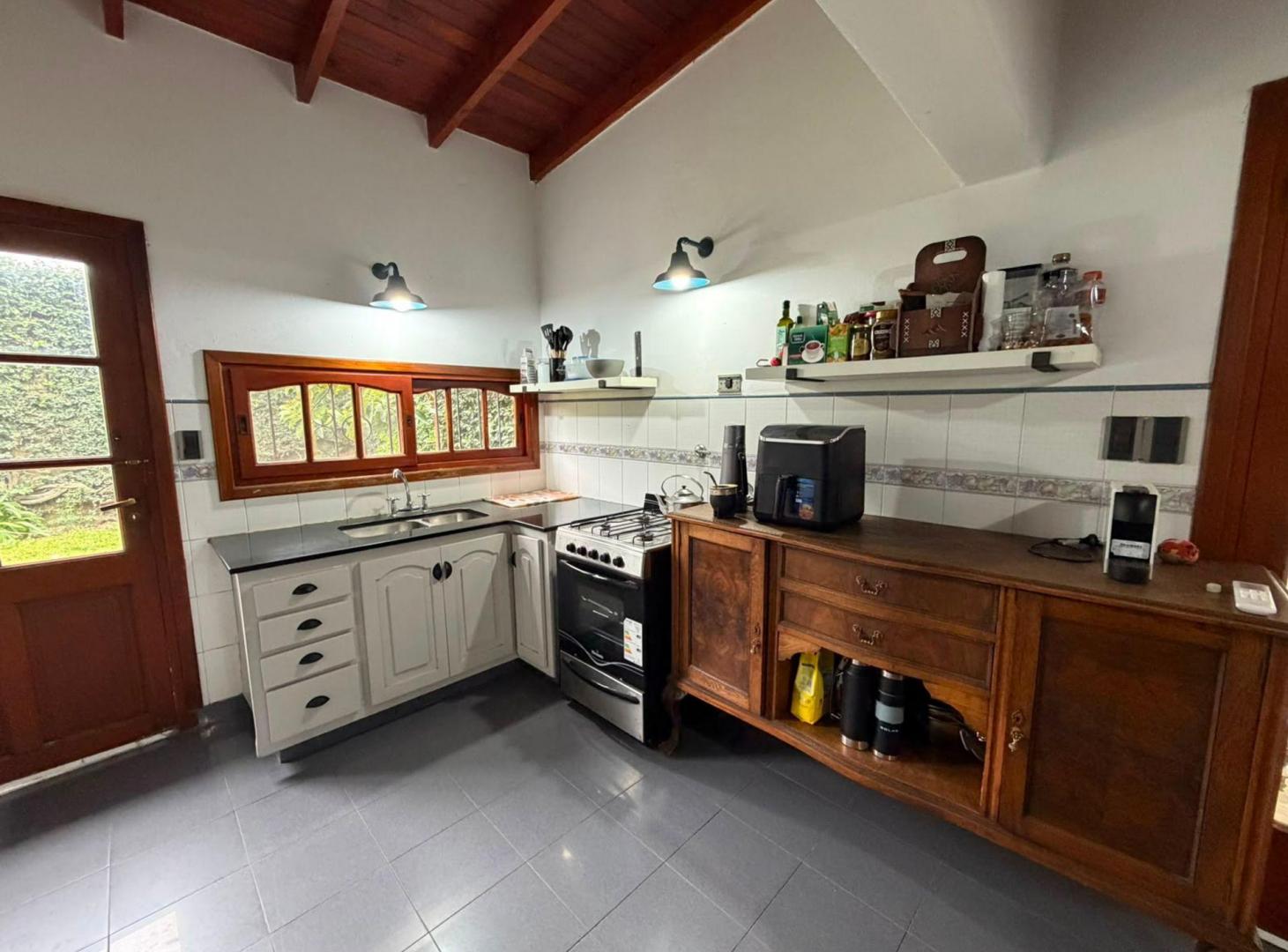 Foto de VENTA CASA CENTRICA 3 AMBIENTES CON PATIO Y GARAJE, imagen 1