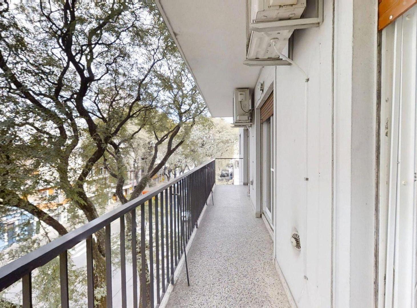 Foto de VENTA DEPTO/4 AMBIENTES-C/BALCON/EXCELENTE ESTADO!, imagen 3