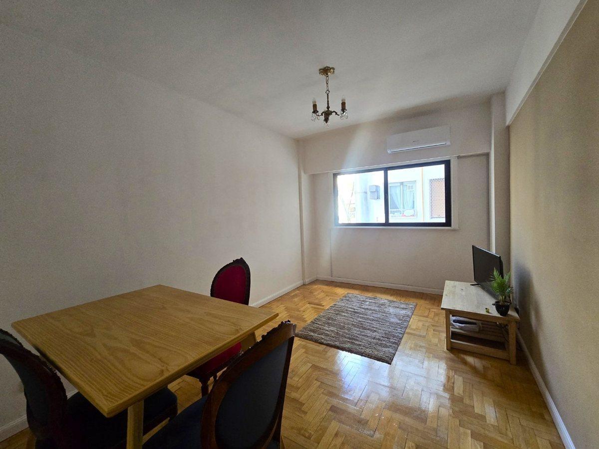 Foto de VENTA DOS AMBIENTES TOTALMENTE RENOVADO COLEGIALES, imagen 1