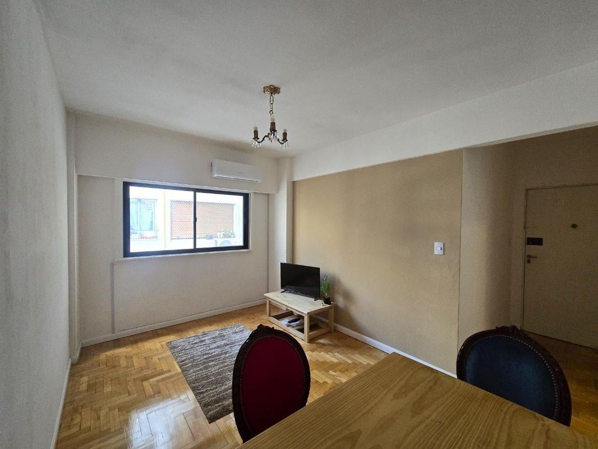 Foto de VENTA DOS AMBIENTES TOTALMENTE RENOVADO COLEGIALES, imagen 3