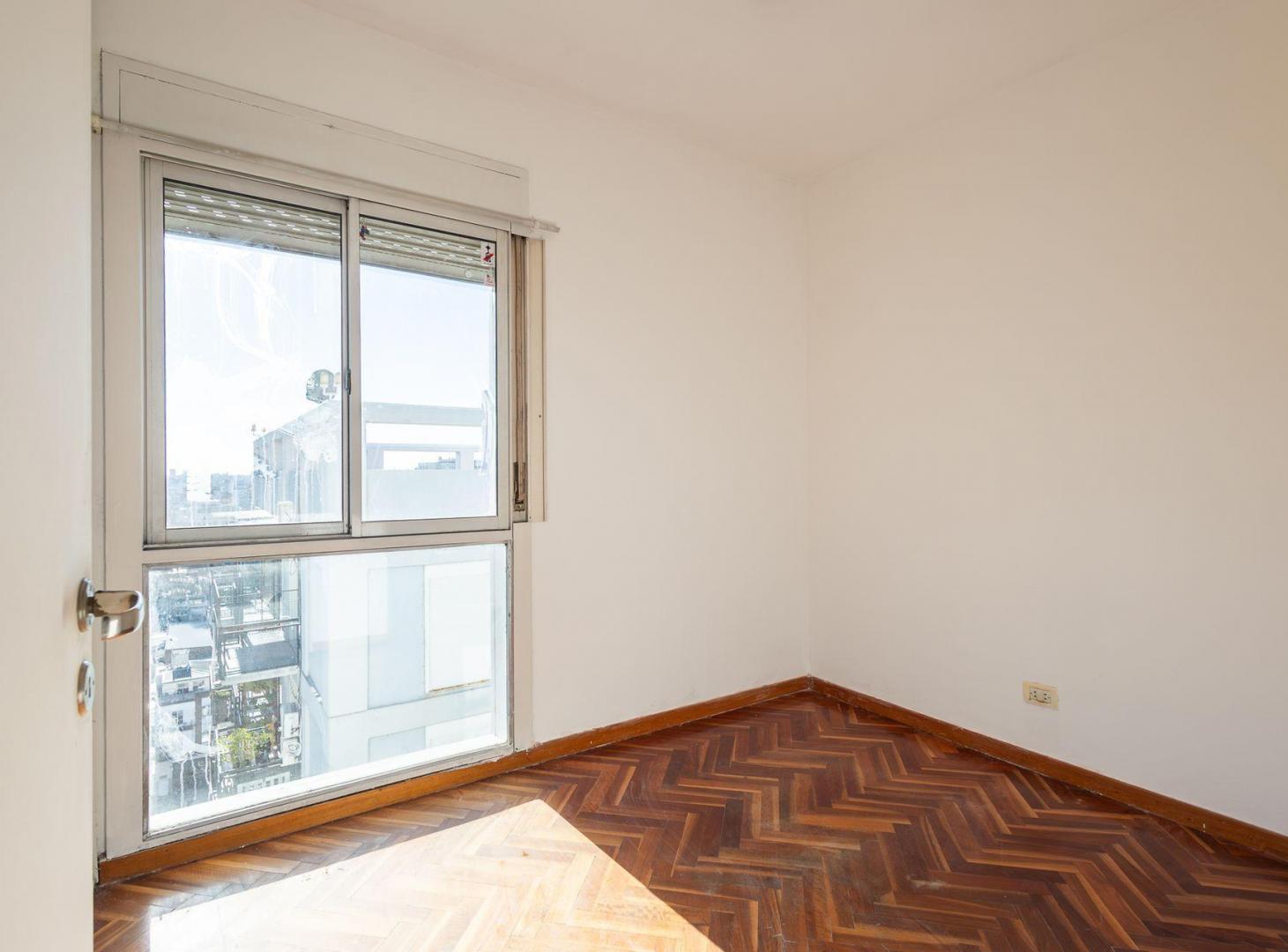Foto de VILLA SANTA RITA: VENTA 4 AMB+COCHERA PISO ALTO, imagen 2