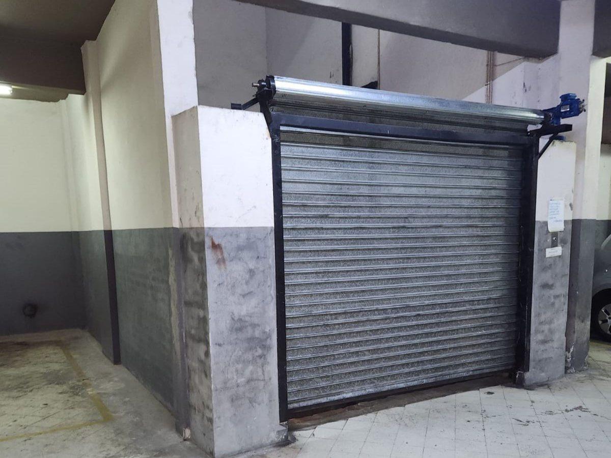 Foto de COCHERA EN VENTA- MONTEVIDEO Y BME. MITRE, imagen 4