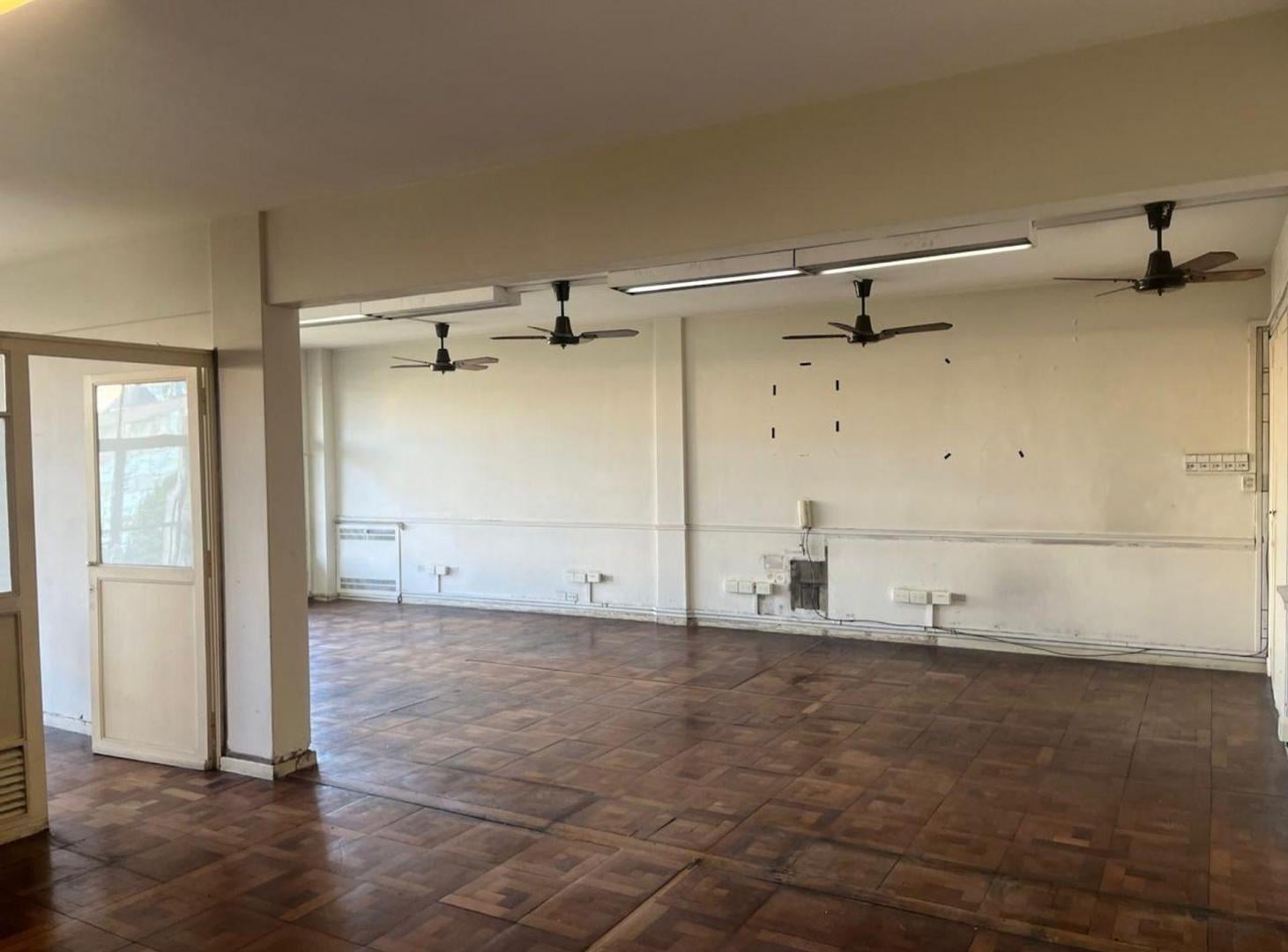 Foto de ALQUILER OFICINA COMERCIAL TRIBUNALES T. COLON, imagen 5