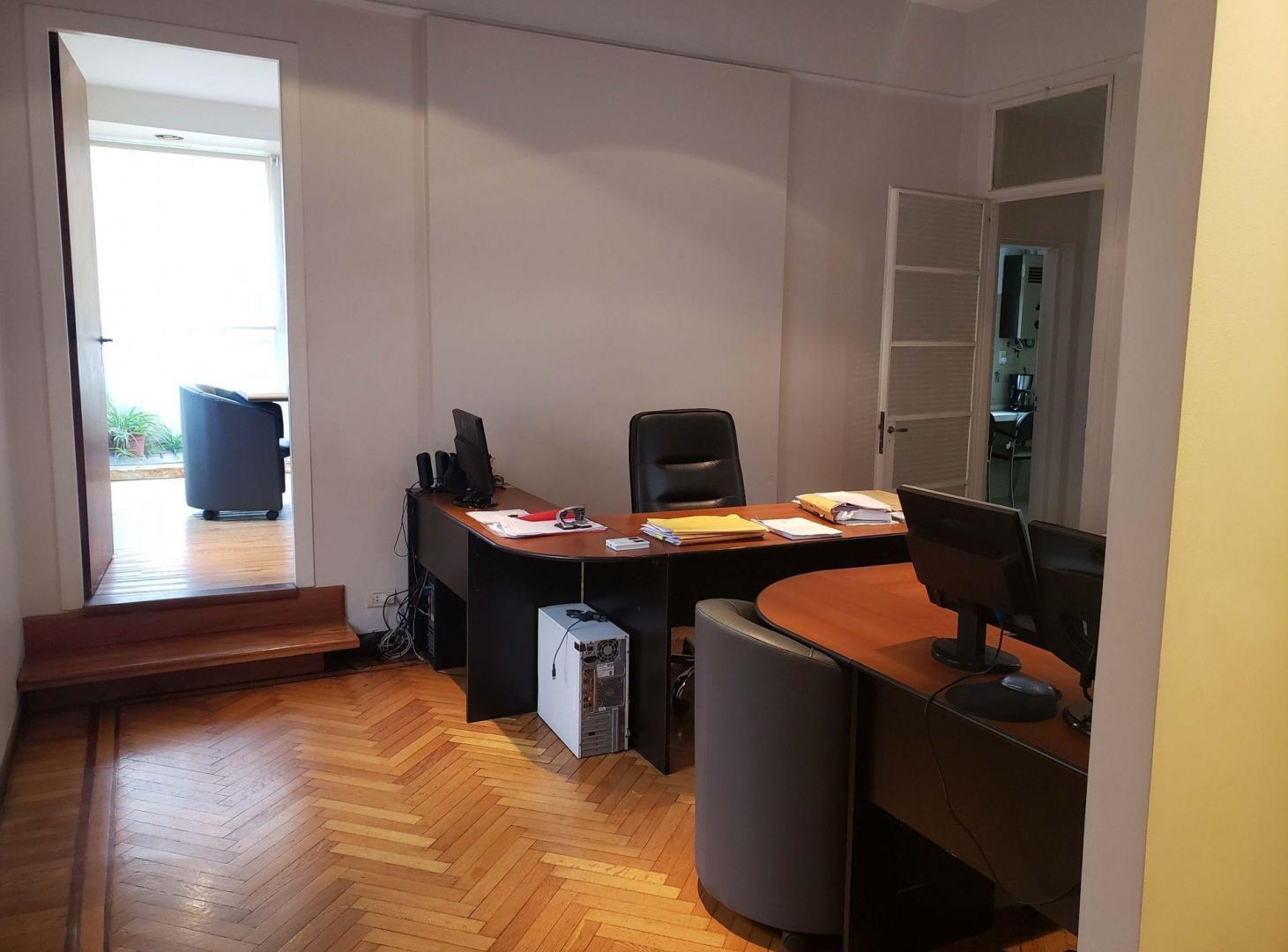 Foto de SAN NICOLAS: VENTA DEPARTAMENTO DE 4 AMB + BALCÓN, imagen 1