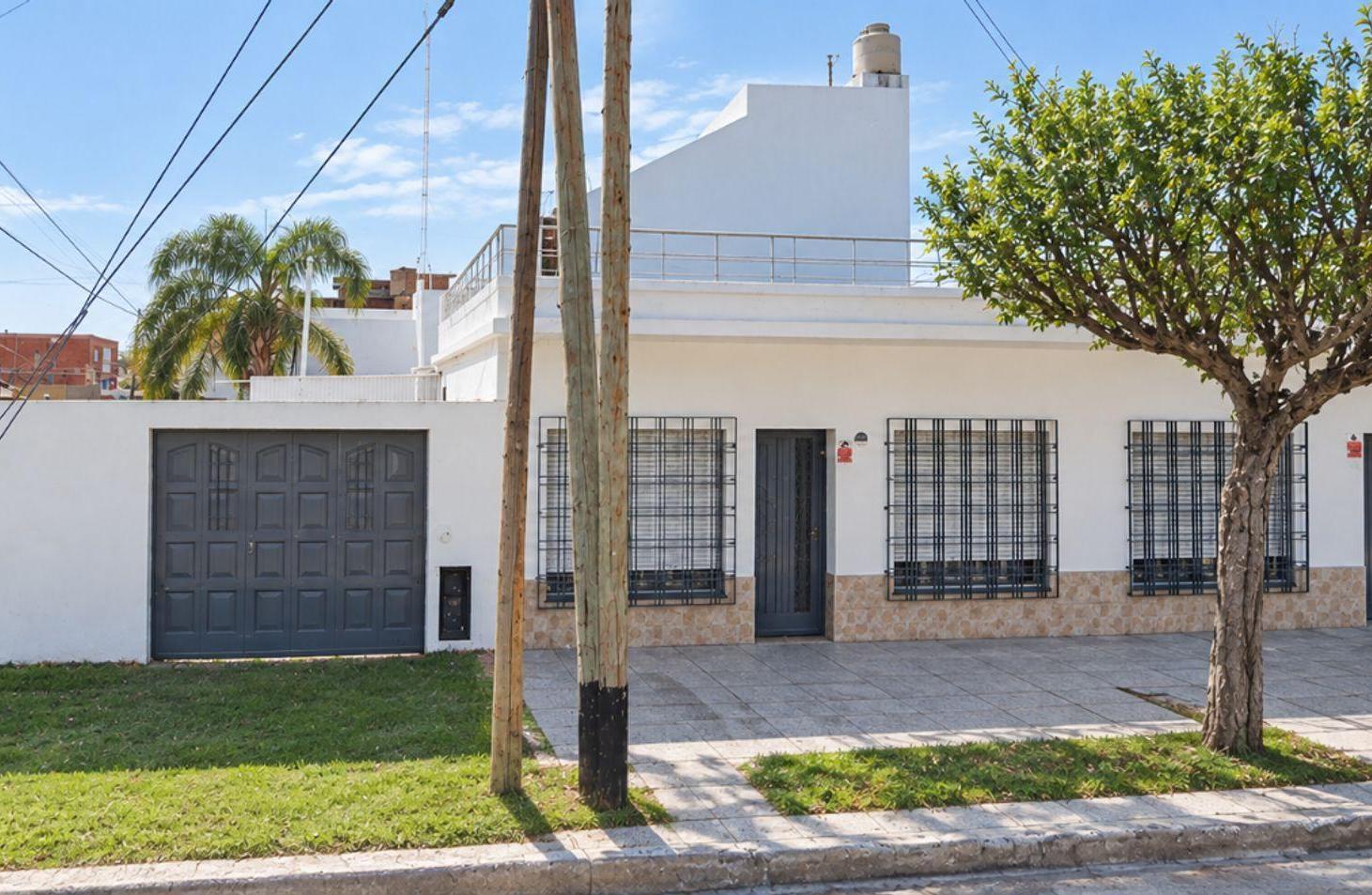 Foto de CASA 3AMB C/PARQUE, TERRAZA Y COCHERA-APTO CREDITO, imagen 1