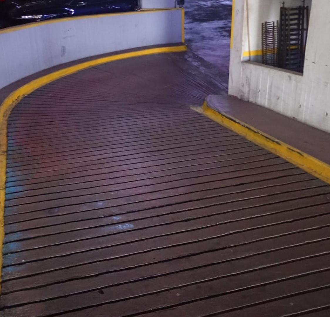 Foto de COCHERA EN IDEAL ZONA DE BELGRANO!!!, imagen 3