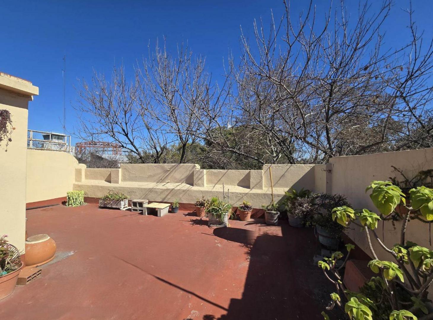 Foto de VENTA PH TRES AMBIENTES CON GRAN TERRAZA LA BOCA, imagen 2