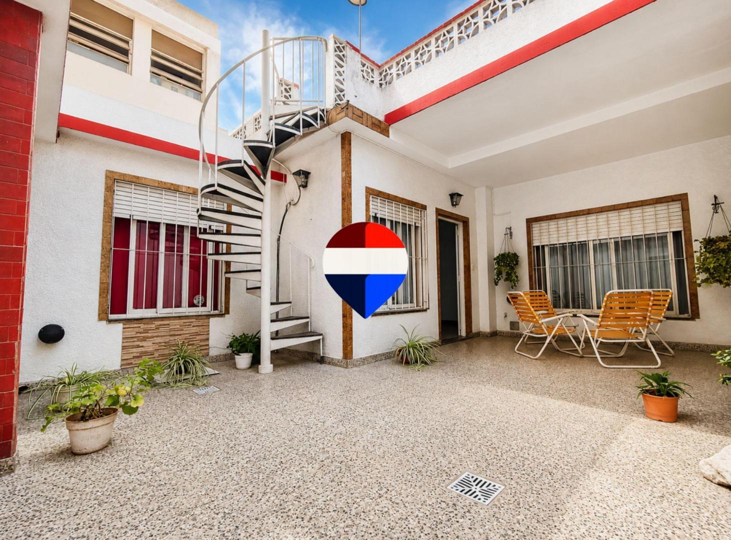 Foto de VENTA PH 3/4 AMB-PATIO Y TERRAZA- S/EXPENSAS, imagen 1