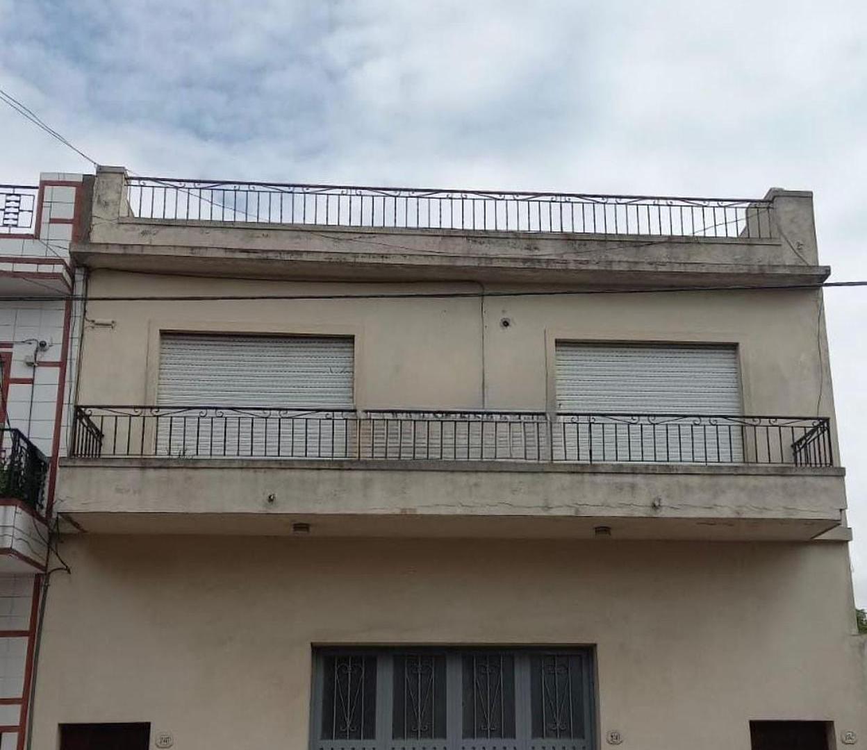 Foto de VENTA CASA PIÑEYRO con Galpon, gran potencial, imagen 3