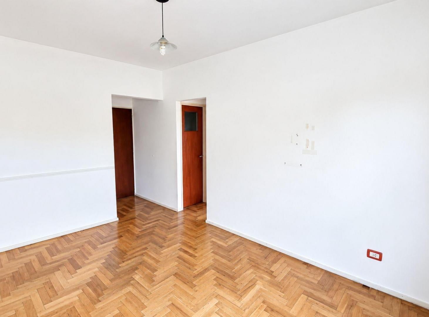 Foto de Venta 2 Amb. Flores. Muy luminoso y ventilado., imagen 5