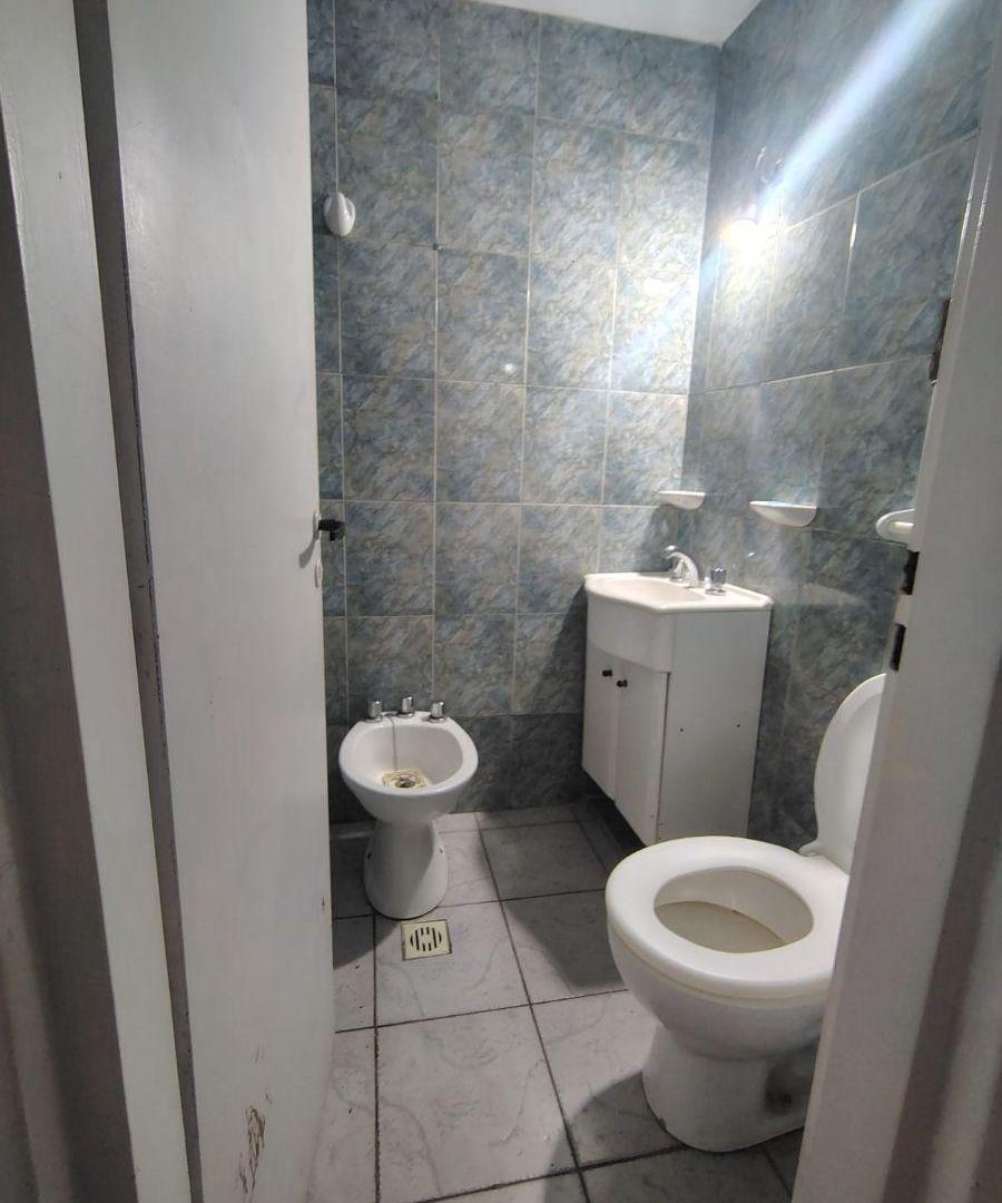 Foto de Amplio Departamento 2 Ambientes Con Patio !, imagen 3