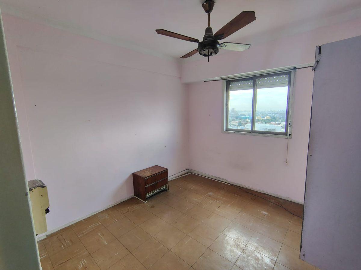 Foto de Amplio Departamento 4 Ambientes Con Balcon !, imagen 1
