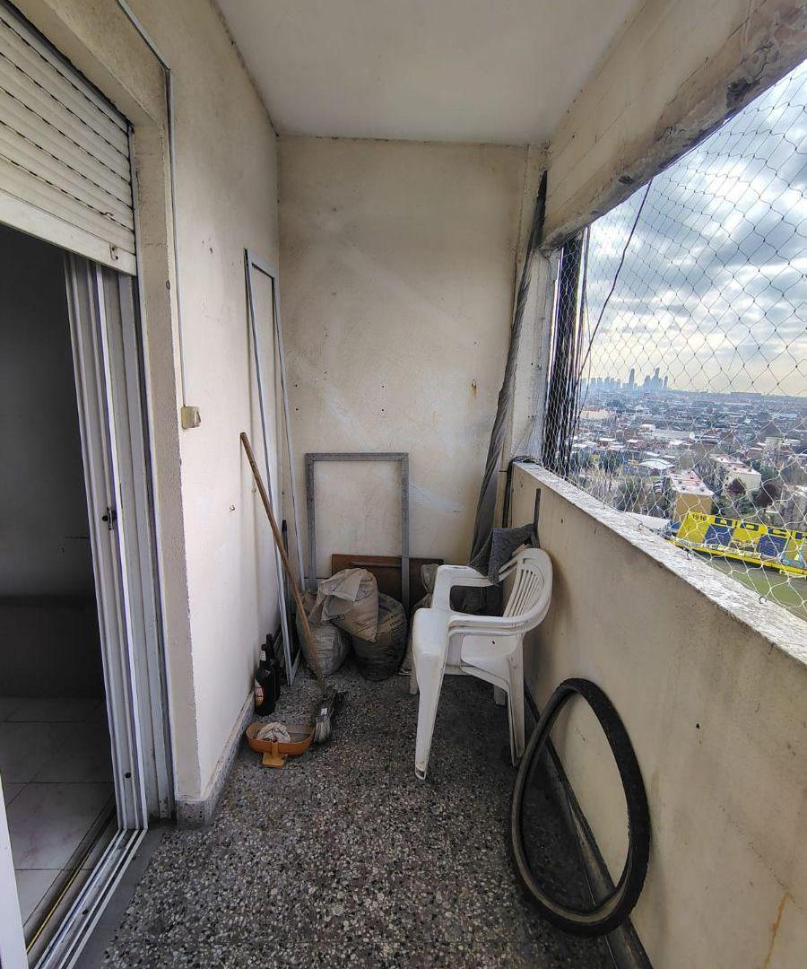 Foto de Amplio Departamento 4 Ambientes Con Balcon !, imagen 5