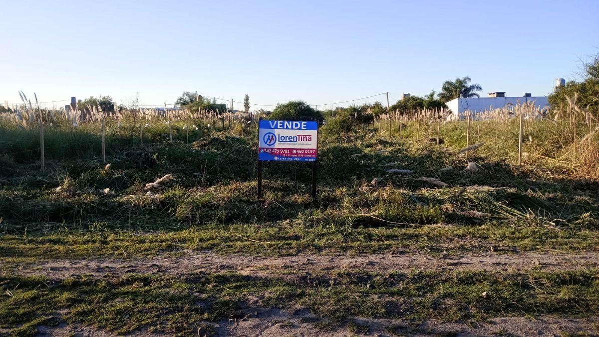 Foto de Terreno en Barrio Tembei Porá (Sauce Viejo) a 150 mts de Bv Vierya y a, imagen 2