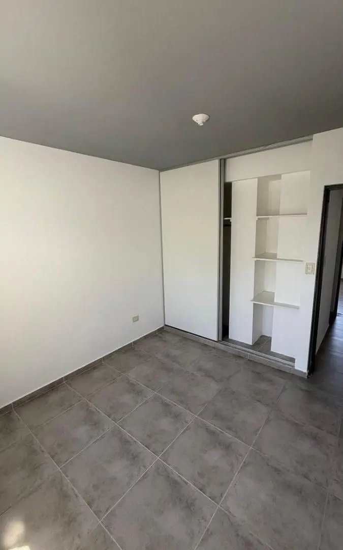 Departamento 2 dormitorios en venta en Alto Alberdi 5