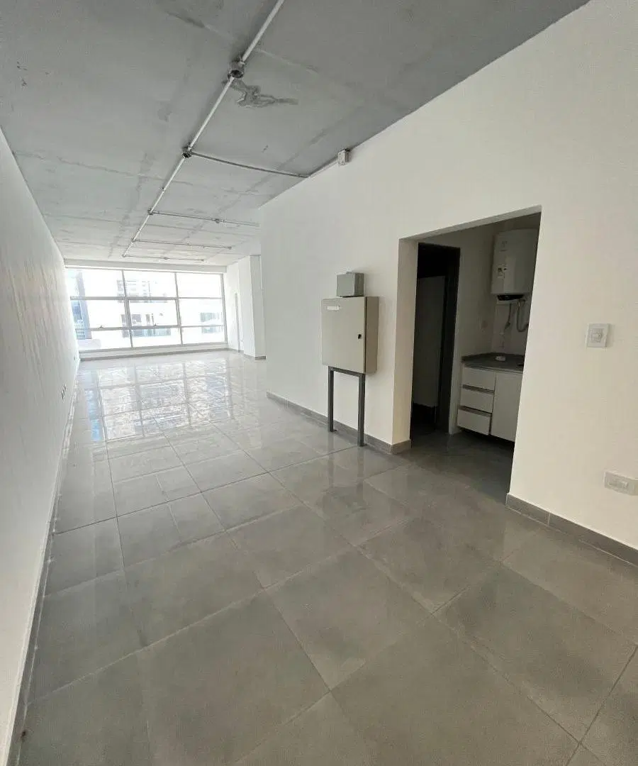 La Diva - Av. Colon 3500 - Oficina 78 m² - 2 Baños 3