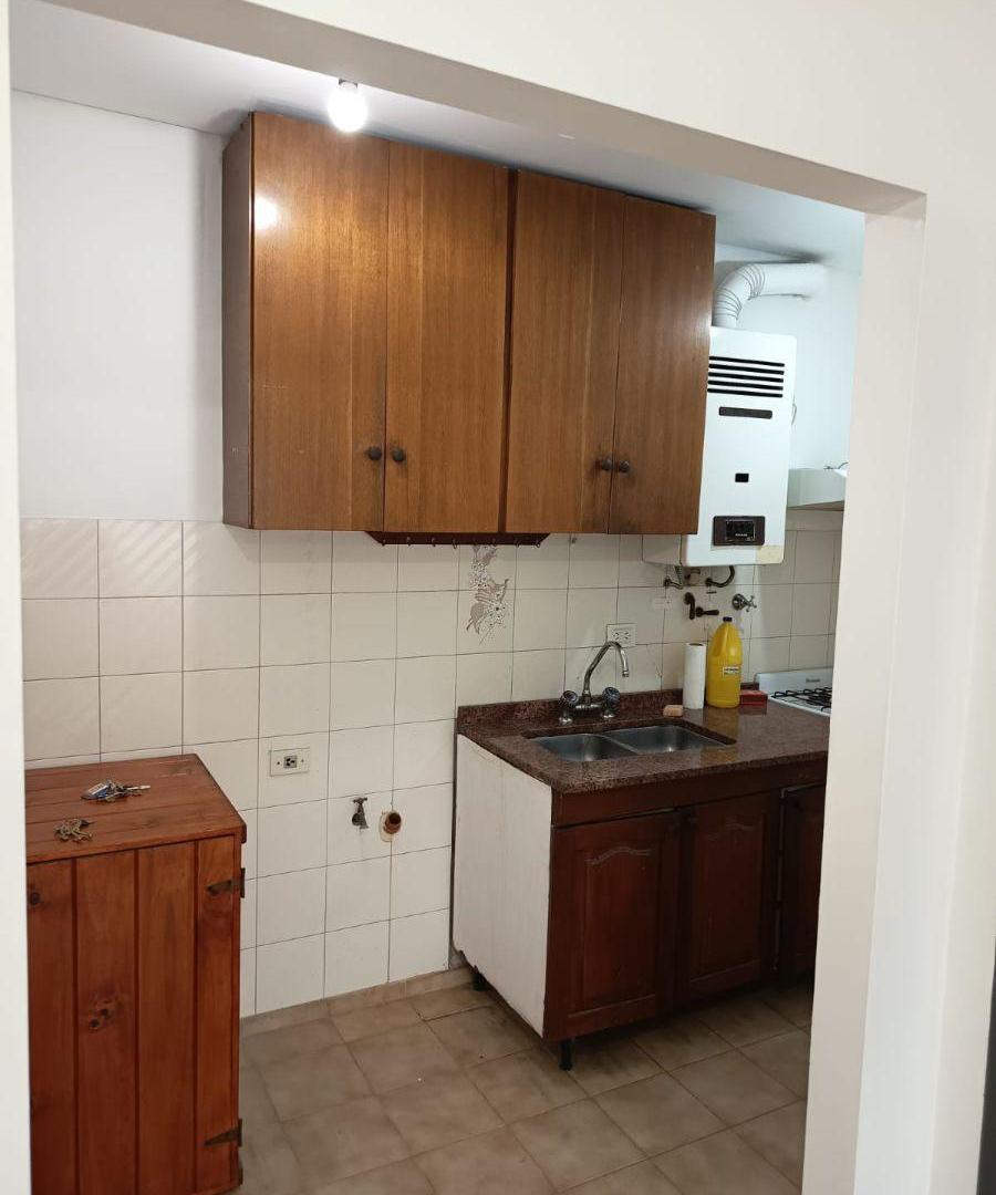 Foto de Alq. Dpto 1 Dorm. D. Quiros al 800 CENTRO, imagen 4
