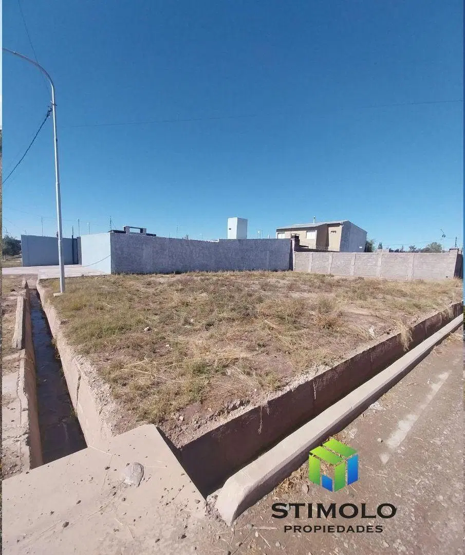 Venta de Lote Esquina en Lujan de Cuyo 5