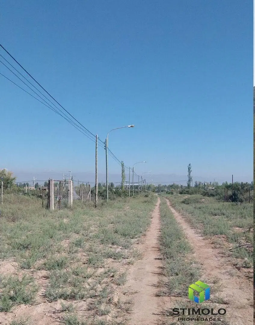 LOTE EN VENTA EN MAIPÚ 3