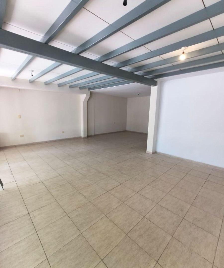 Foto de VENDO CASA CON LOCAL COMERCIAL EN PALMIRA, imagen 2