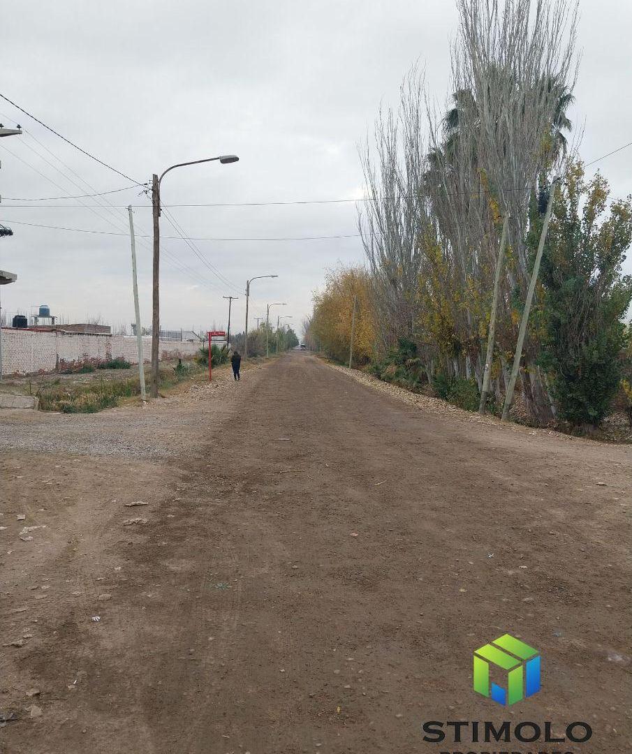 Foto de VENDO LOTE EN COMPLEJO CERRADO OASIS - COLONIA MOLINA GUAYMALLEN, imagen 2