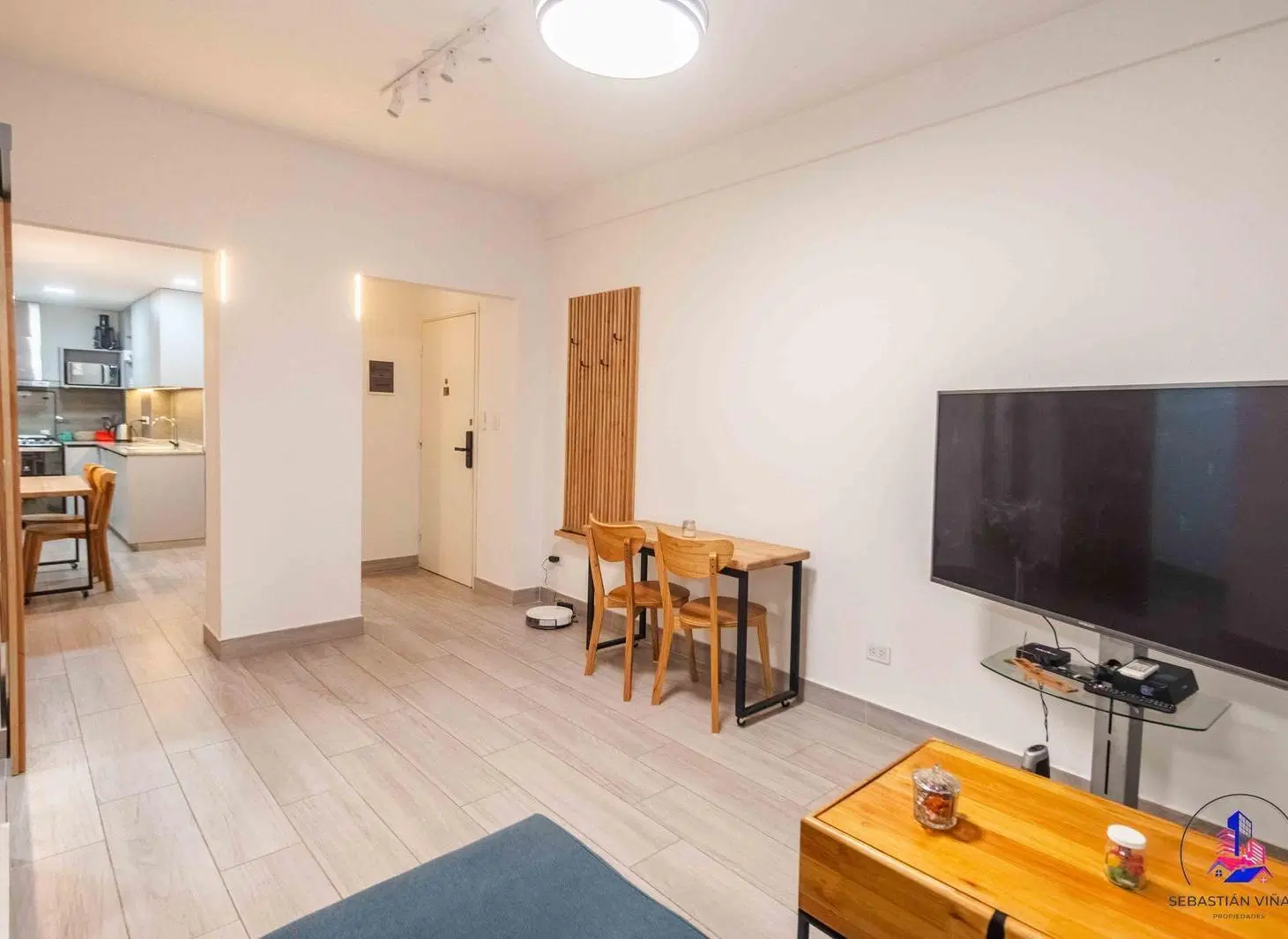 Venta de 3 ambientes totalmente reciclado a nuevo en Recoleta. Ideal para renta temporaria! 2
