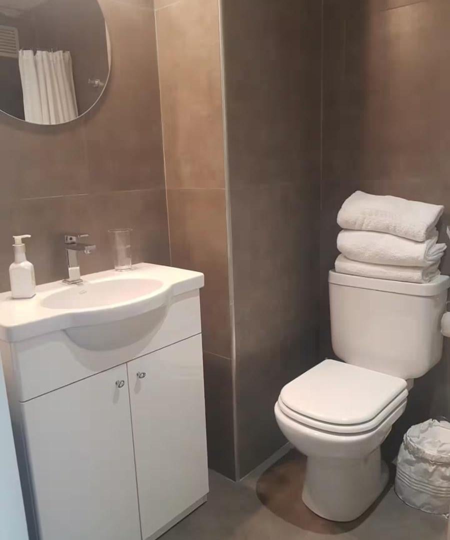 Foto de ALQUILER de excelente monoambiente en Torre Bellini Esmeralda - Full Amenities- Seguridad 24 HS., imagen 5