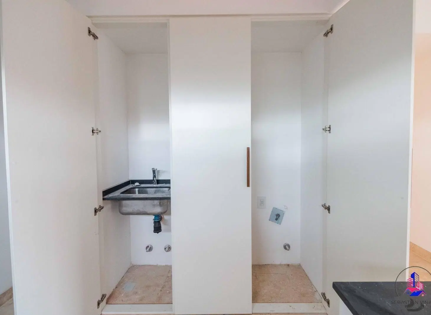 Venta de departamento de 3 ambientes a estrenar en Palermo Hollywood.  Balcón. Cochera. Amenities. 4