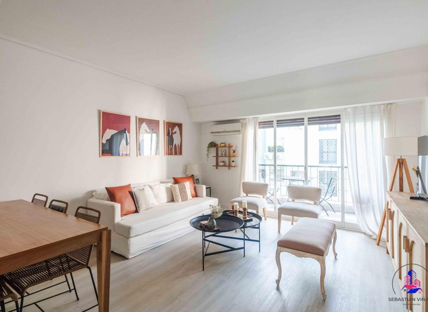 Foto de Venta de departamento de 3 ambientes reciclado en Recoleta. Balcón, imagen 2