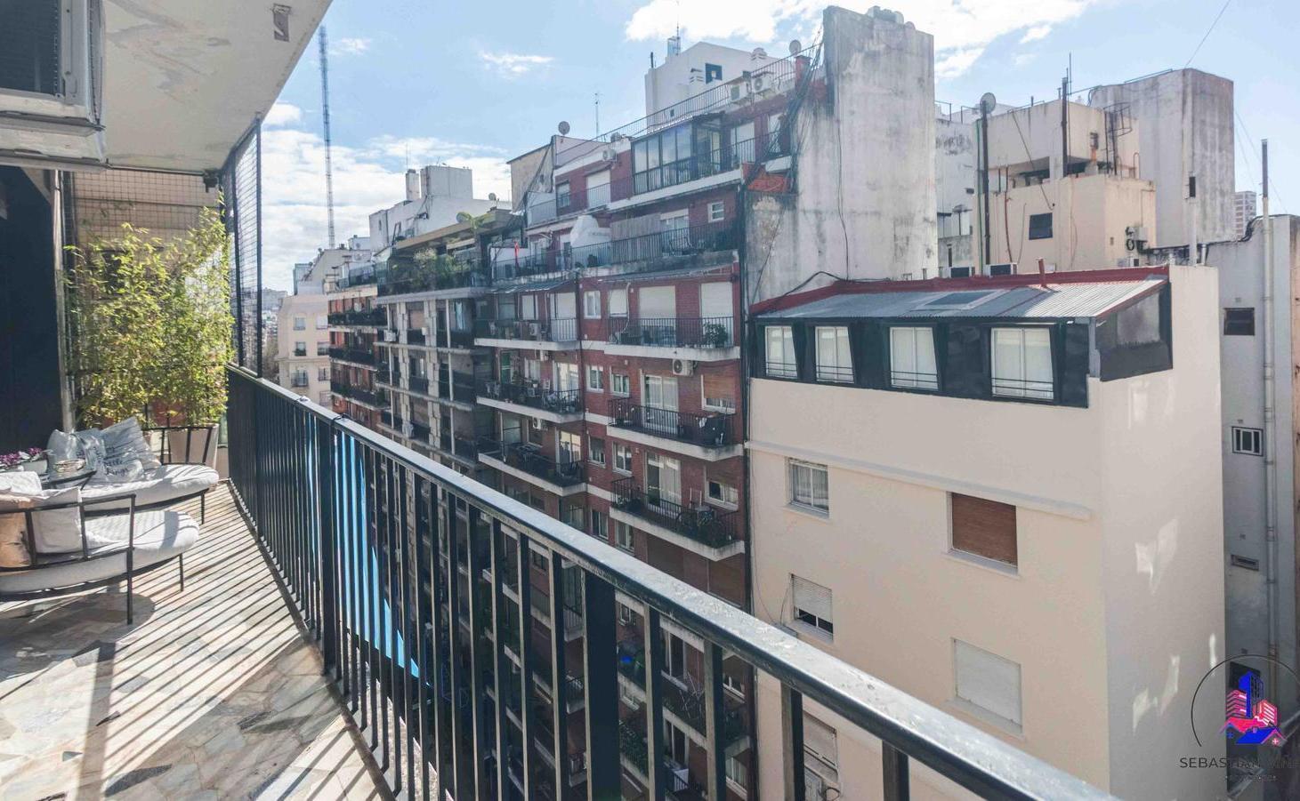 Foto de Venta de departamento de 5 ambientes con dependencia en Recoleta. Piso, imagen 1