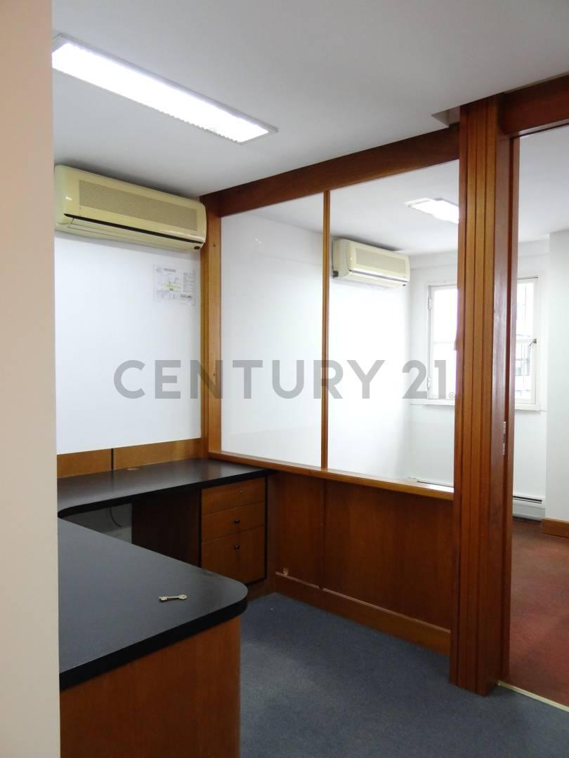 Foto de ALQUILER OFICINAS EN DUPLEX 182 m² INCLUYE 2 COCHERAS, imagen 3
