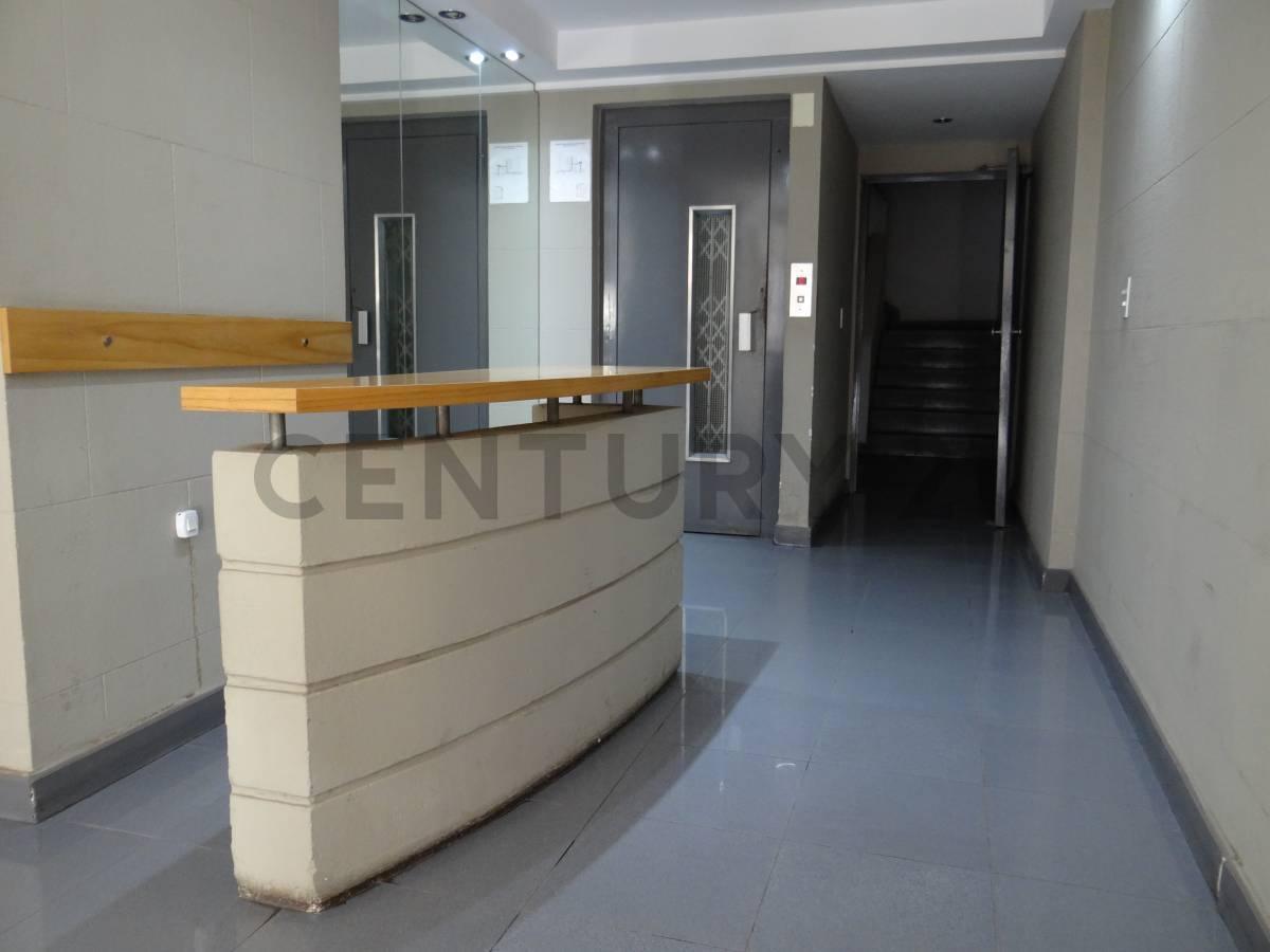 Foto de ALQUILER OFICINAS EN DUPLEX 182 m² INCLUYE 2 COCHERAS, imagen 4
