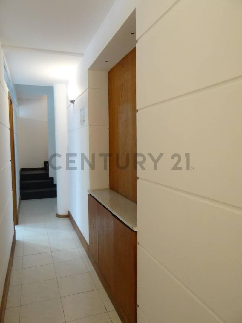 Foto de ALQUILER OFICINAS EN DUPLEX 182 m² INCLUYE 2 COCHERAS, imagen 5