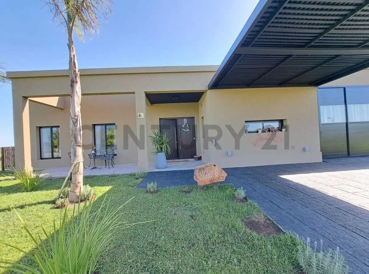 CASA COUNTRY VENTA 6 AMB. LAS CALANDRIAS CAMPANA 2