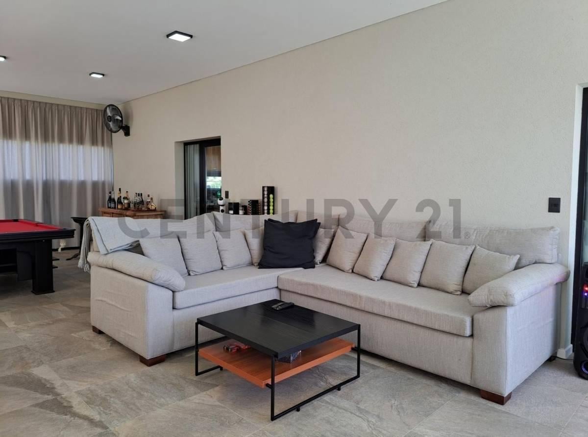 CASA COUNTRY VENTA 6 AMB. LAS CALANDRIAS CAMPANA