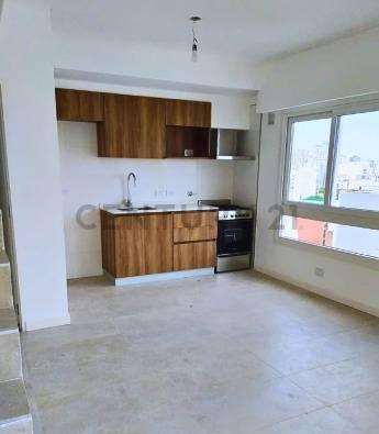 Foto de VENTA DE DUPLEZ A ESTRANAR EN CABALLITO, imagen 5
