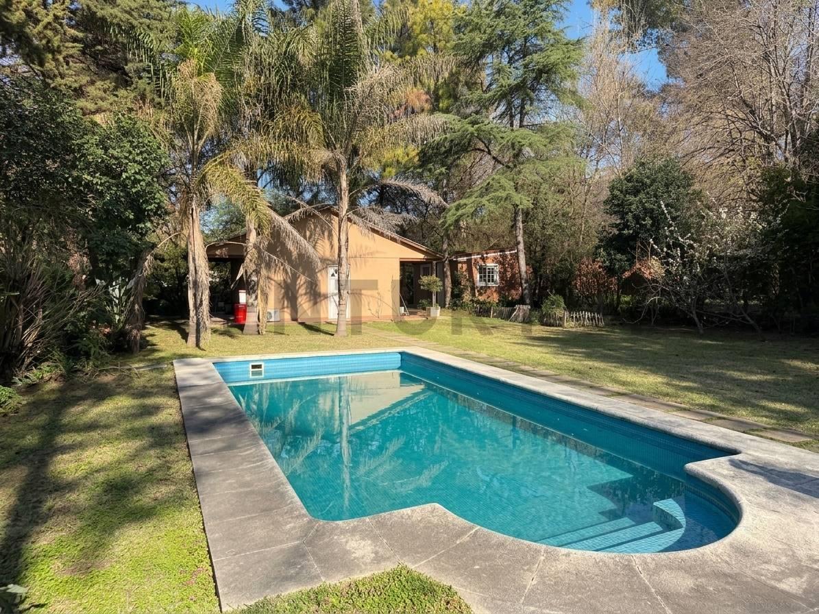 Foto de VENTA CASA DE 5 AMBIENTES EN PARQUE LELOIR, imagen 4