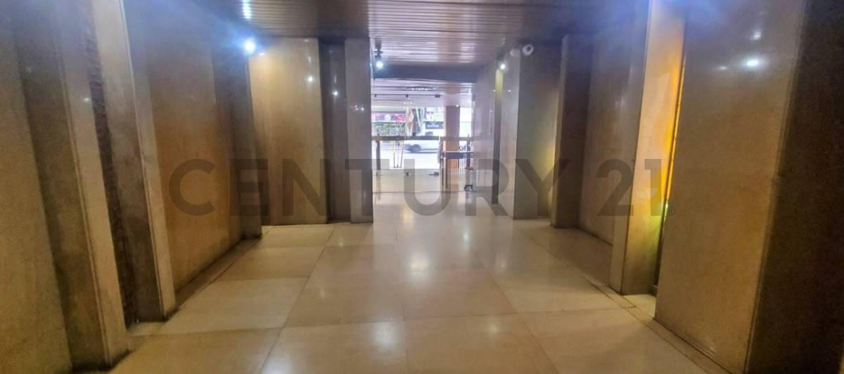 Foto de VENTA DE DEPARTAMENTO DE DOS AMBIENTES CON COCHERA EN BALVANERA, imagen 4