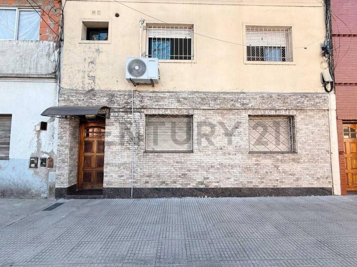 Foto de DEPARTAMENTO DE 3 AMBIENTES EN VENTA EN MATADEROS, imagen 1