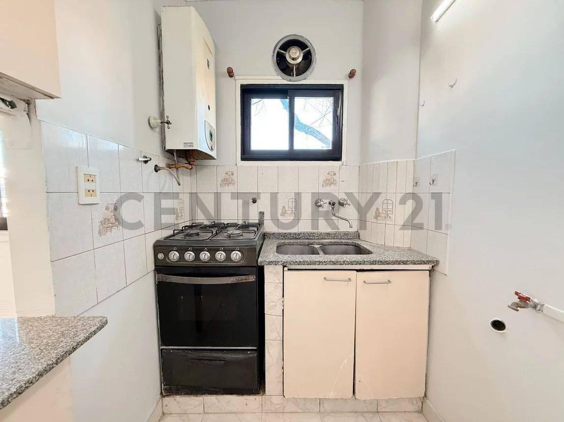 Foto de DEPARTAMENTO DE 3 AMBIENTES EN VENTA EN MATADEROS, imagen 2